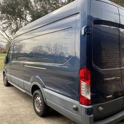 2017 Ford 350 Transit high top 