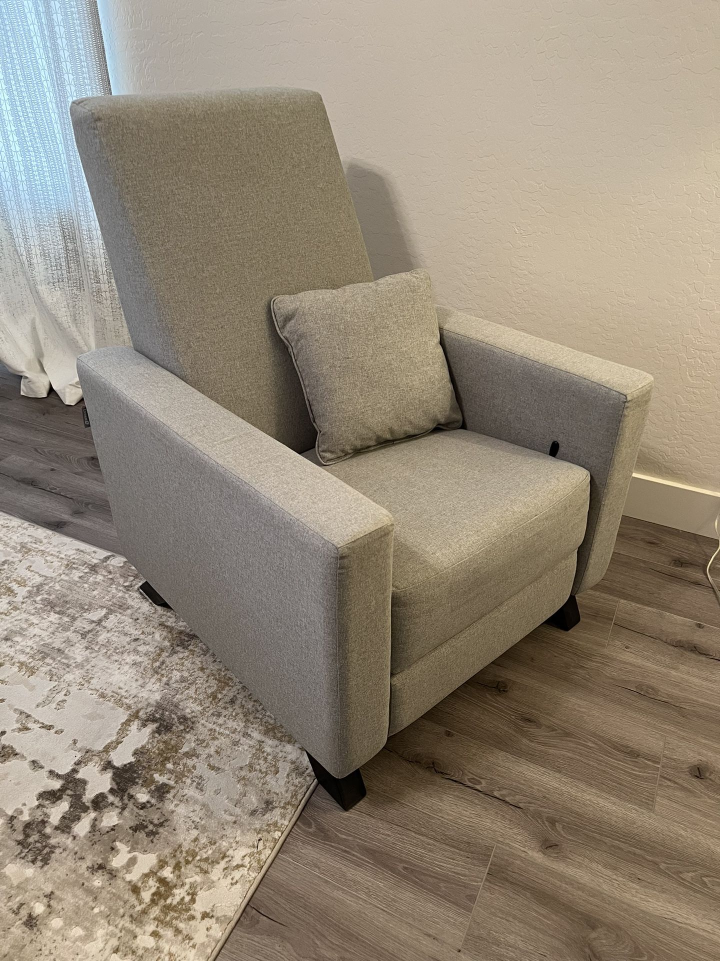 Dutailier Classico Glider for Sale in Gilbert AZ OfferUp