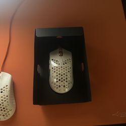 Ultralight 2 - Cape Town finalmouse