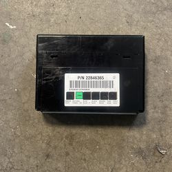 Chevy tahoe/ suburban 2007-13 bcm