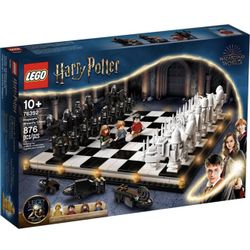 Lego Harry Potter Hogwarts Wizard's Chess Building Set 76392