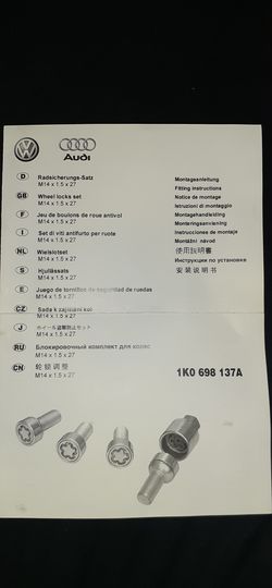 Chrome wheel locks for Audi