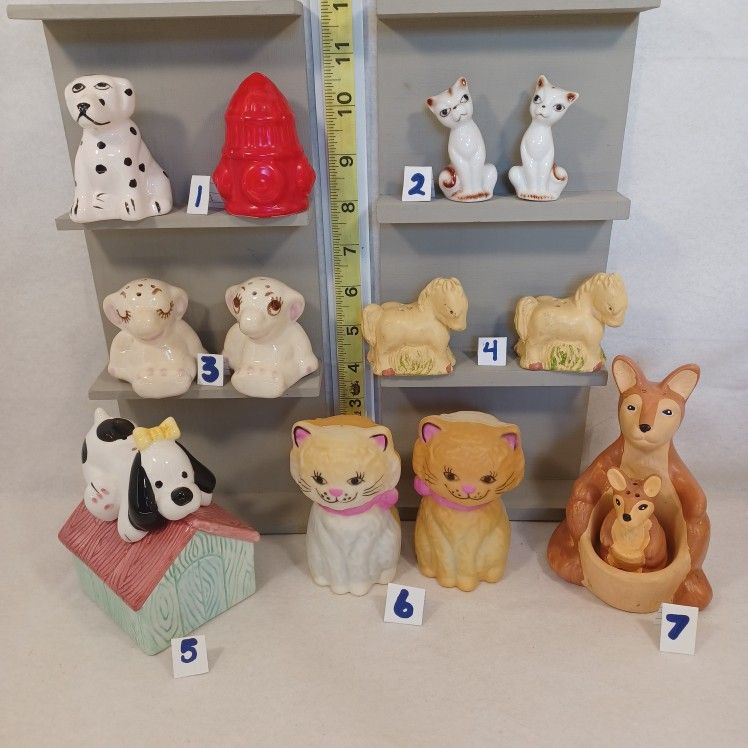 Vtg Dogs & Cats S&P Shakers