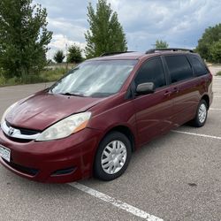 2008 Toyota Sienna