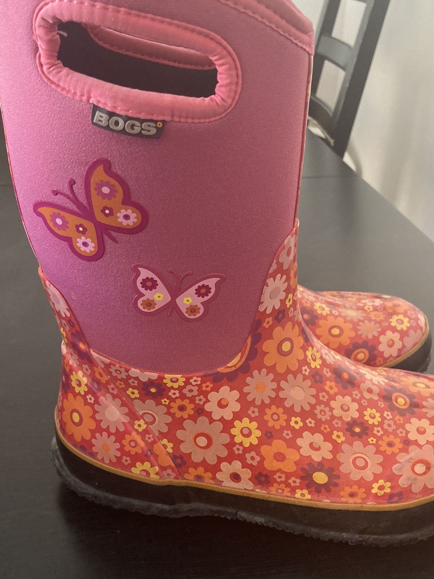 Girls Bogs Boots Size 6