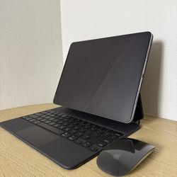 Apple iPad Pro 12.9 + Keyboard + Mouse