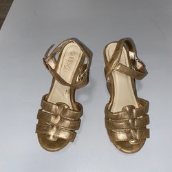 Size 7 Platform Rouge Heels