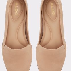 ALDO Women’s Tan Flat, Size 6