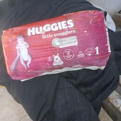 Huggies Little Smugglers 