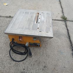 Workforce Tile Cutter Thd550