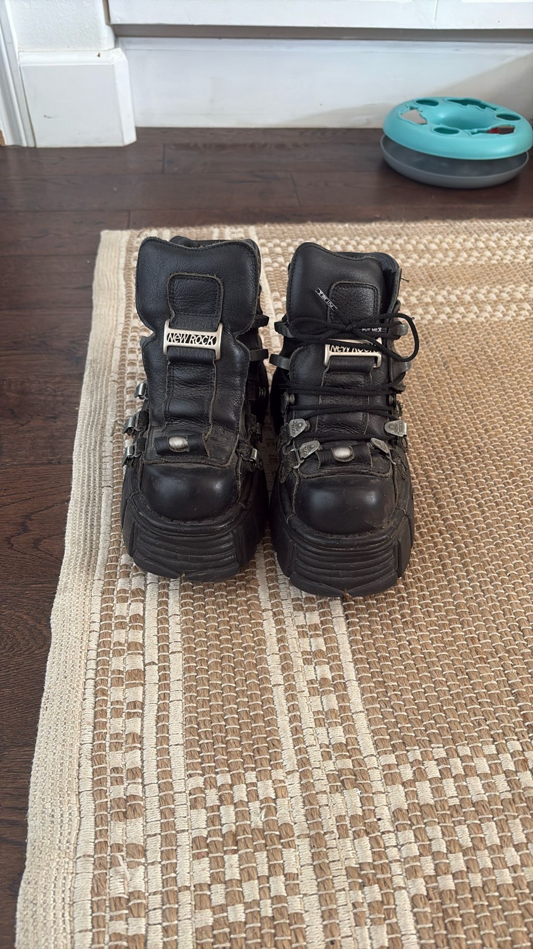 New Rock Black Boots Size 5 1/2