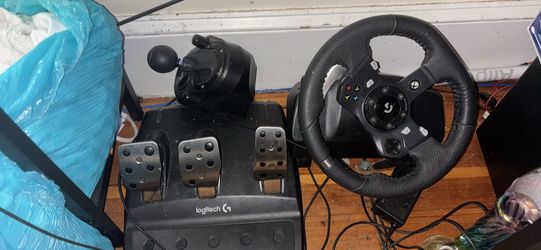 Logitech g920 Steering wheel