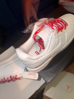 Nike Air Force 1 Low Supreme White