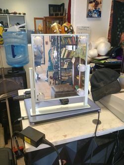 Impressions Vanity Mirror 