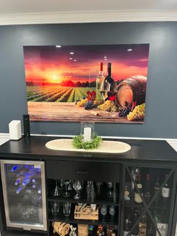 Bar and picture frame