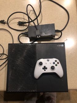 Xbox One Black