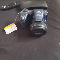 Kodak Pixpro Az528 Digital Camera 