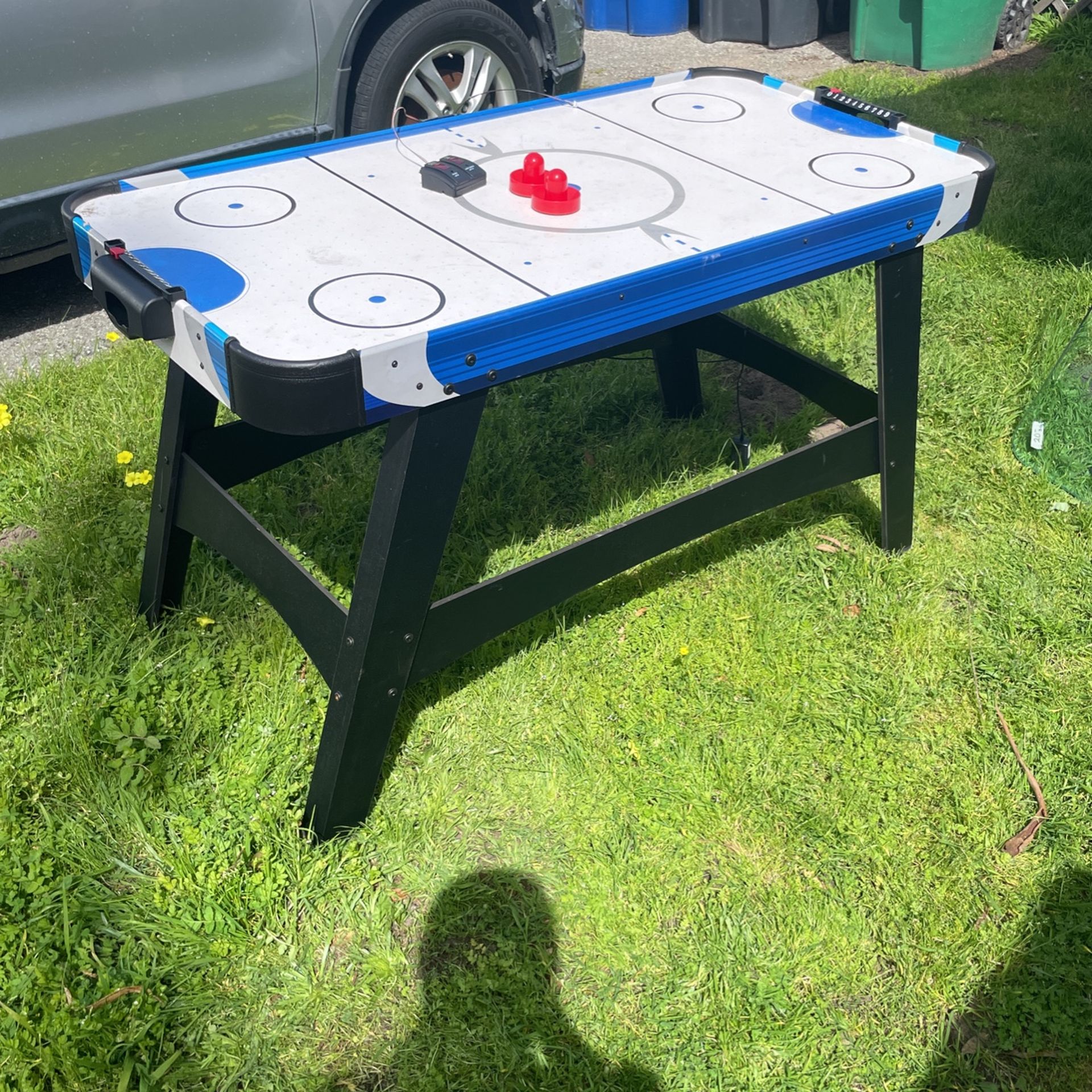 Air Hockey Table