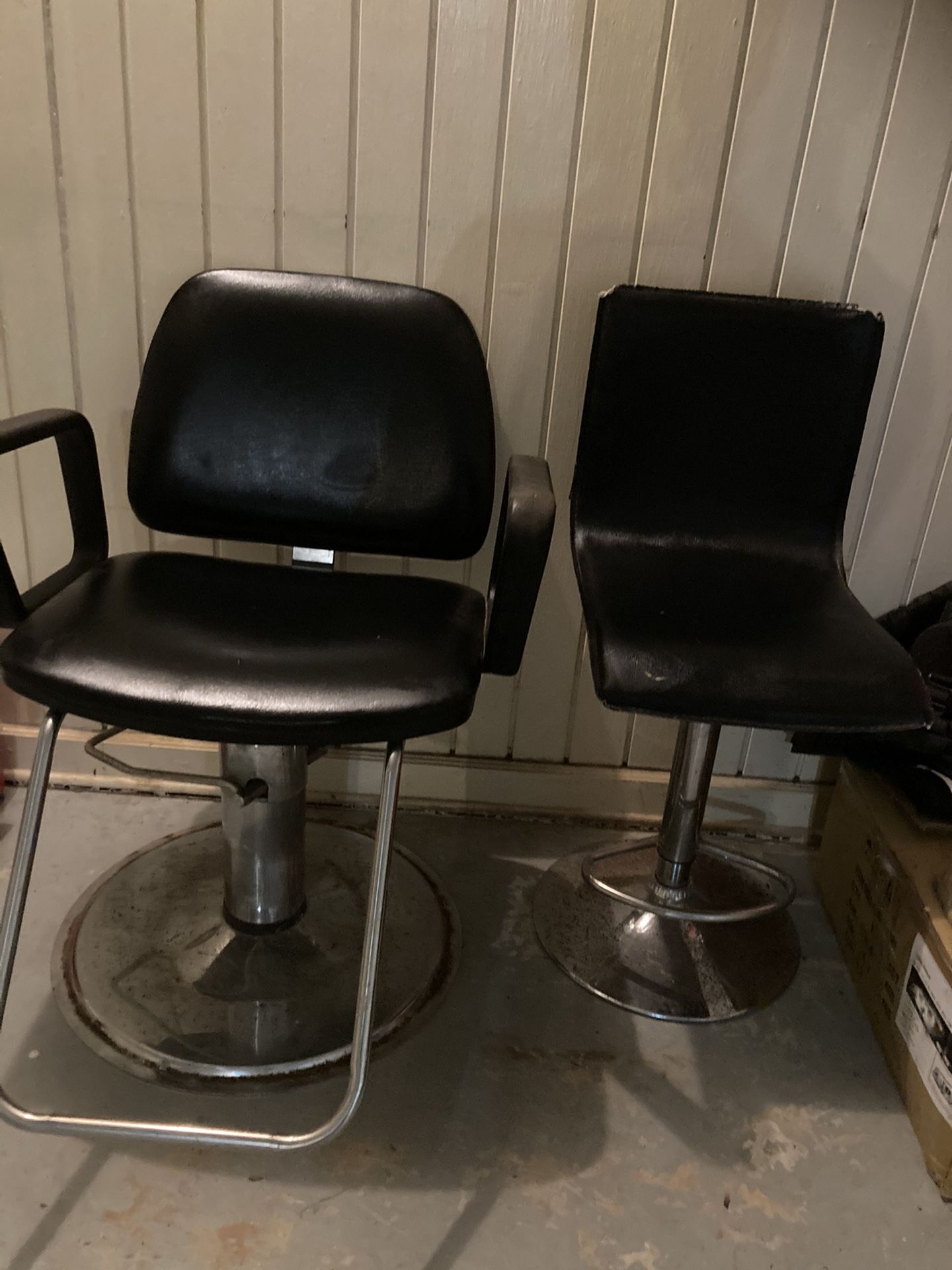 Salon Chairs