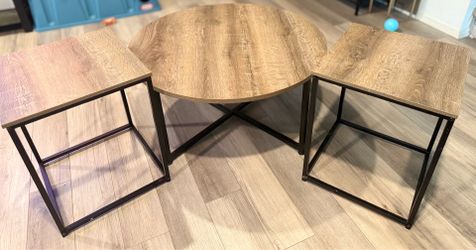 Ashley’s living room table set 3 pieces