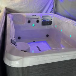 12’ Swim Spa - Super Sale !