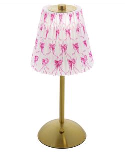 Chic Bloom Rechargeable Lamp