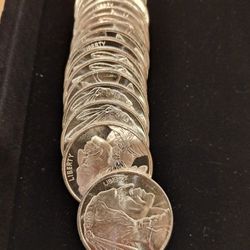 PRISTINE ROLL OF 20 FINE SILVER BUFFALO'S .999 PRICE 💯 % FIRM!!