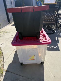 Vulcanizing Rim FREE Nice storage bins with wheels for Sale in San Marcos, CA - OfferUp