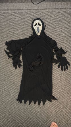 Costume