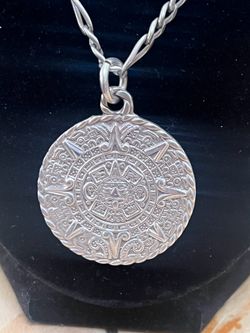 Silver necklace & pendant