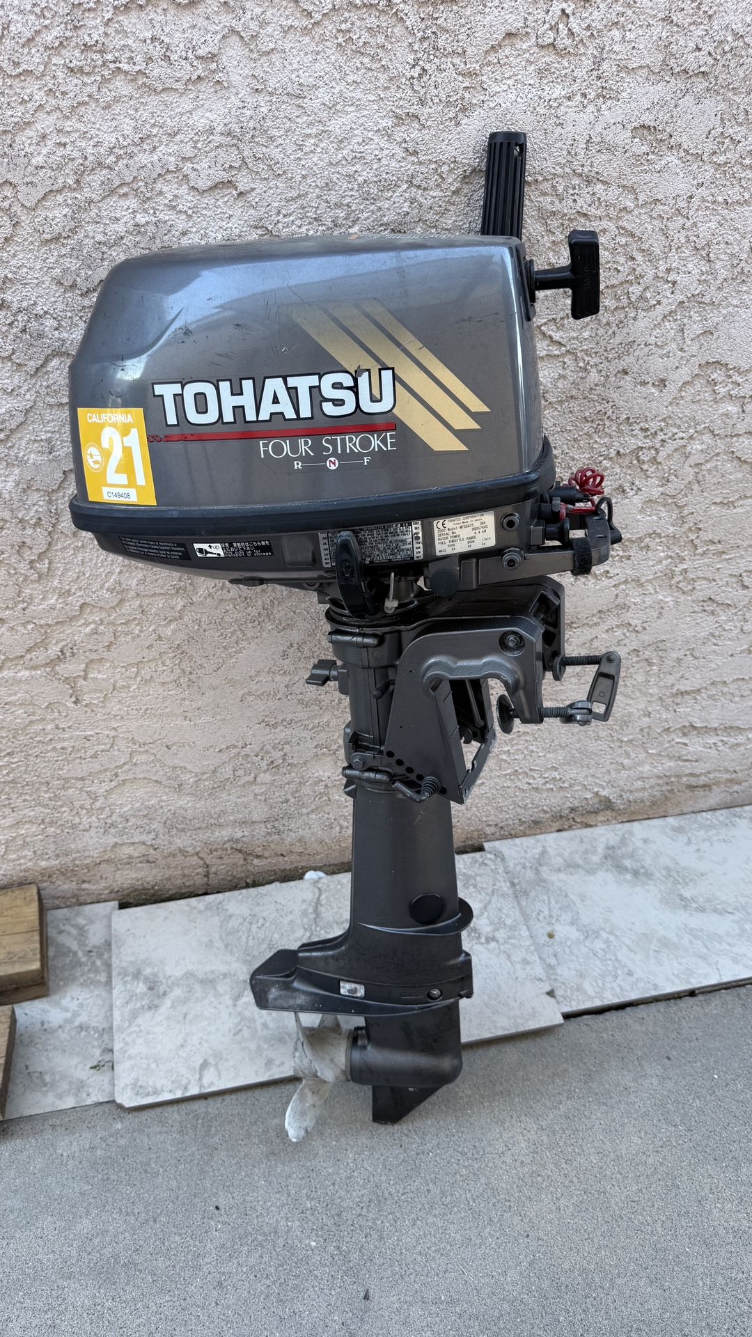 6 Hp outboard  Motor 4 Stroke + 10 Ft Mercury A310  Inflatable Boat