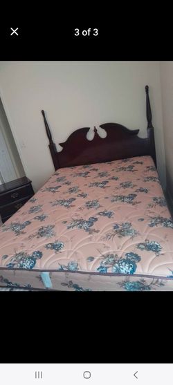 BEDROOM SET