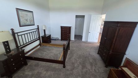 Bedroom set