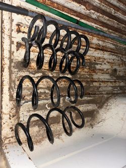 Stock mustang springs 15-22