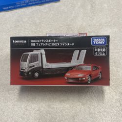 1:64 Tomica Premium Nissan Transporter 300 Xx