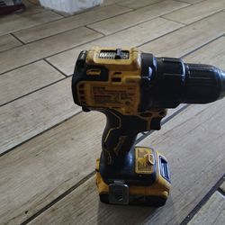 20v drill  with battery
