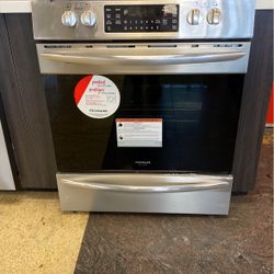 Slide-in Electric Stove