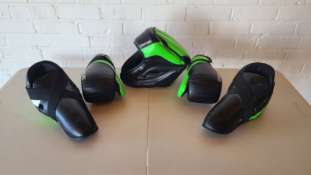 Youth Century Martial Arts Sparring Gear Set Black & Green