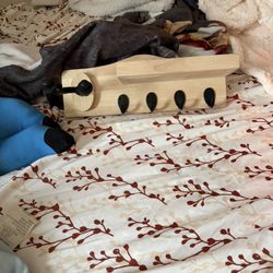 Guitar Wall Mount Bracket Wall Hanger Wood Guitar Hanging Rack with Storage Shelf and 4 Metal Hook for Accessory 