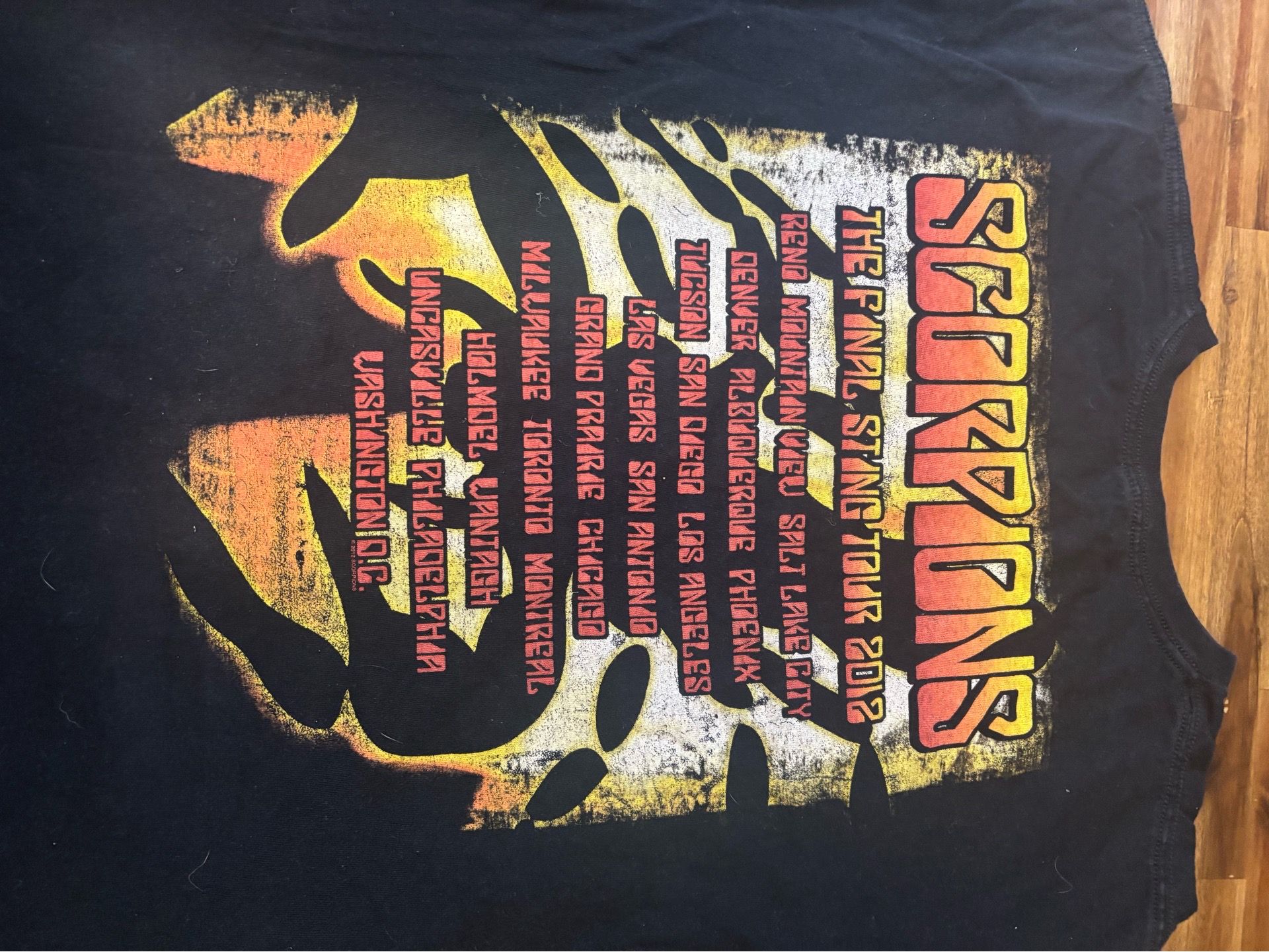 Scorpions The Final Sting Tour 2012 Concert t-shirt.mens Size Large