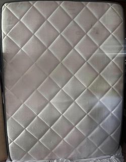 Full size Hybrid mattress Bed