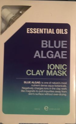 Essential Oils Blue Algae Iconic Clay Mask - New!
