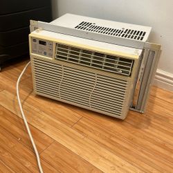 Window AC Unit