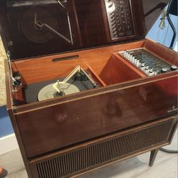 Grundig Vintage tube stereo mini console