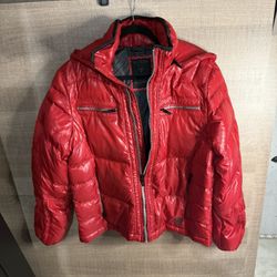 GUESS’s Red Puffer Jacket Large Hooded Quilted Zip Up Logo 
