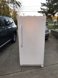 Free Delivery - 2018 Full Freezer 19 Cu.ft .