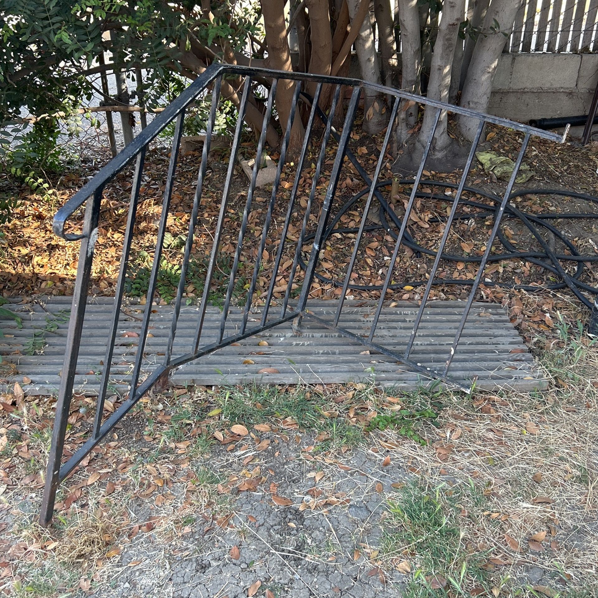 Hand Rail Metal