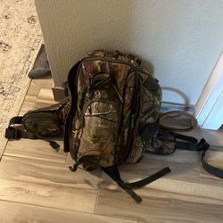 Game Winner Hunting Backpack Like New!!