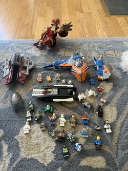 Lego Random And Lots Of Mini Figures