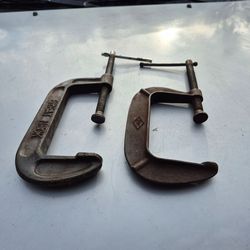 Set  of 2 clamps